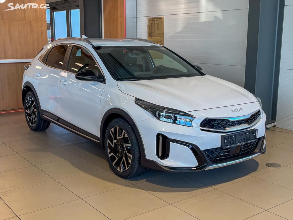 Kia XCee´d, 1,6 T-GDI 7DCT STEEL EDITION